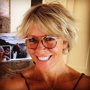 Meet your Posher, Suzy